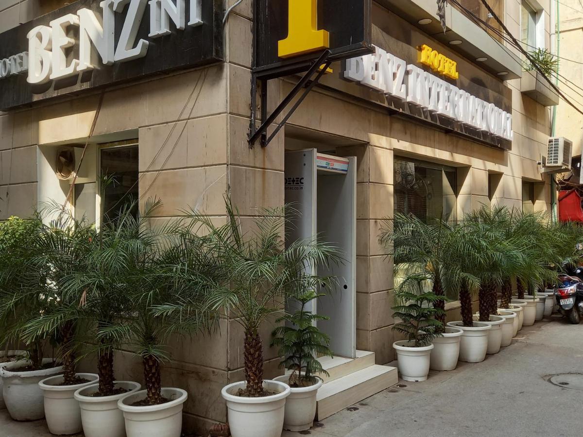 Hotel Benz International Delhi  Eksteriør billede