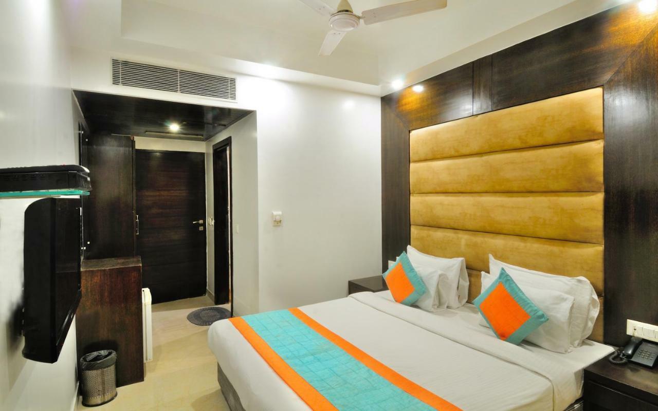 Hotel Benz International Delhi  Eksteriør billede