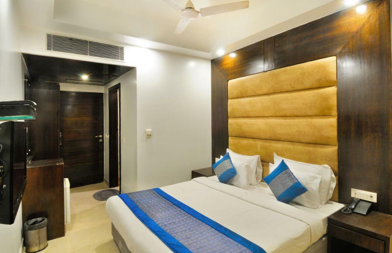 Hotel Benz International Delhi  Eksteriør billede