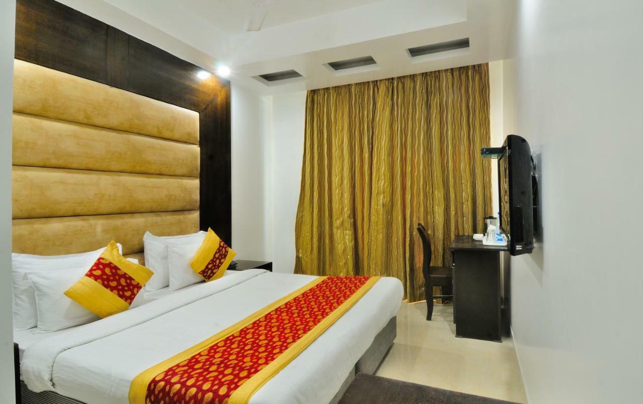 Hotel Benz International Delhi  Eksteriør billede